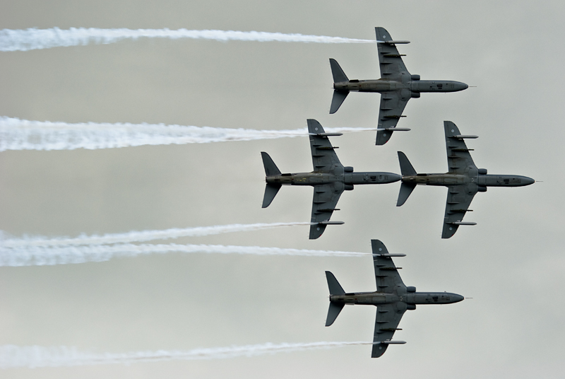 029_Radom_Air Show_Midnight Hawks na British Aerospace Hawk Mk 51.jpg